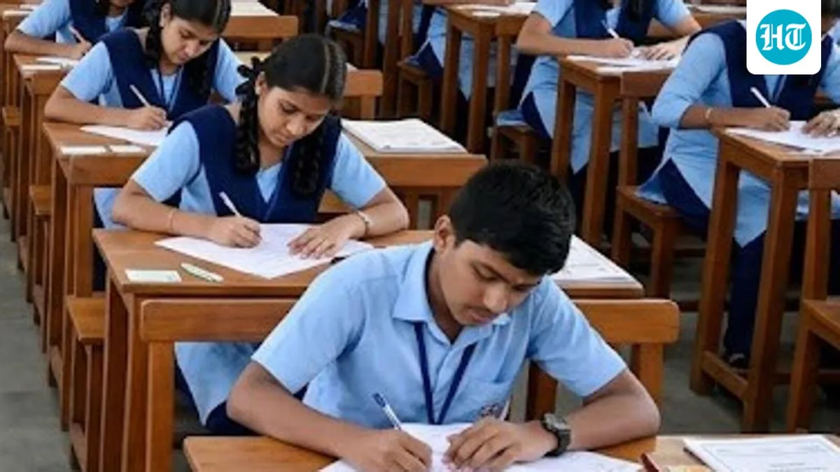 Delhi govt withdraws order barring Class 10 board exam on R3 paper failure
