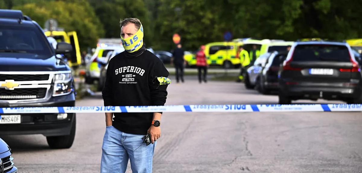 Schwert-Angriff hat offenbar rechtsradikalen Hintergrund – Todesopfer ist 17‑jähriges Mädchen