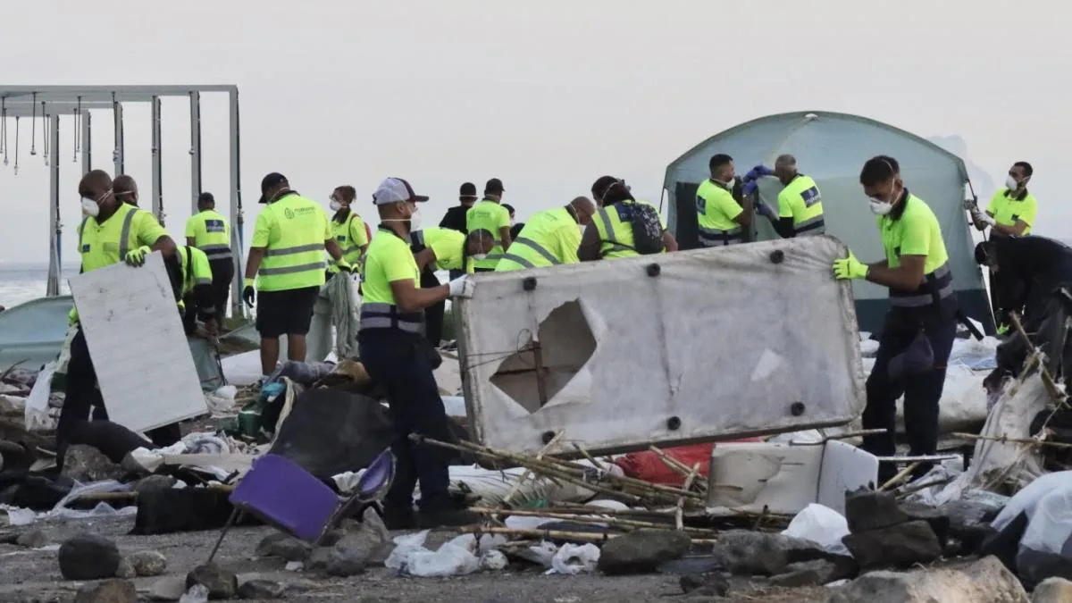 Ceuta vacía el último gran asentamiento de marroquíes a 48 horas de la llegada de los Reyes