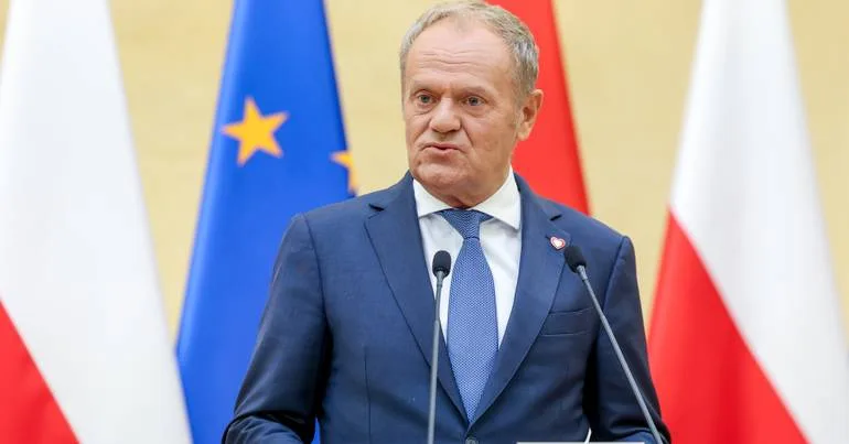 Tusk avisa: Europa será alvo de ataques "acidentais" russos