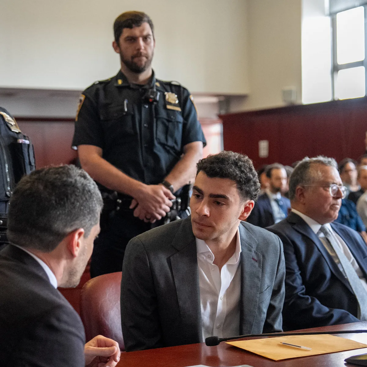 Luigi Mangione, Facing Stalking Charges in Federal Court, Is Expected to Plead Guilty