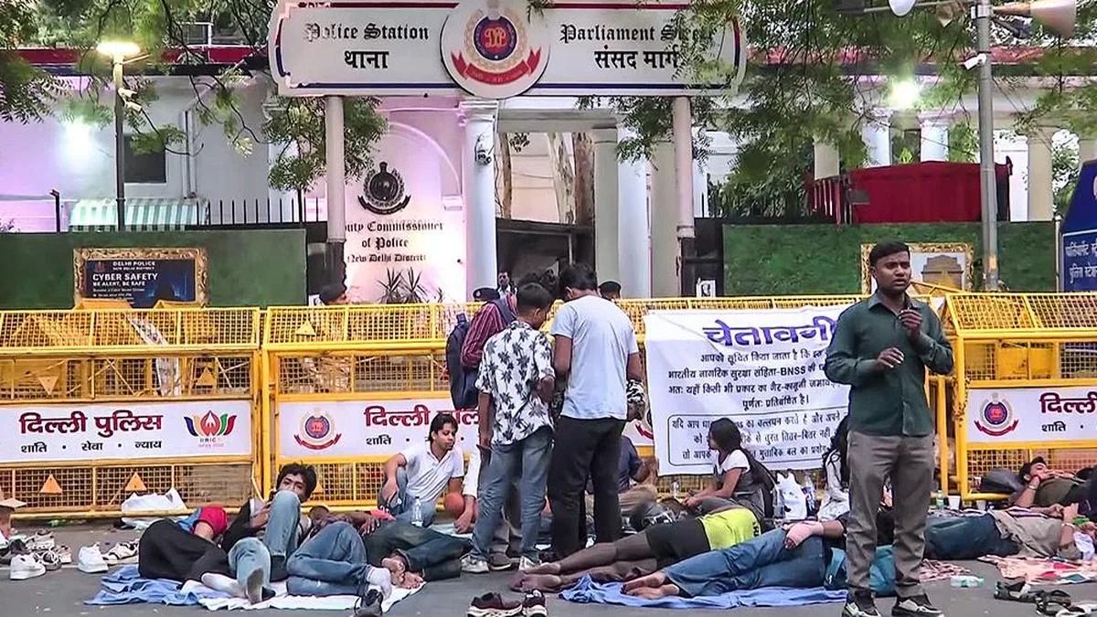 Protesters allege assault in custody, abuse in Tihar after demanding FIR against Delhi Police ACP