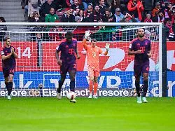 "Blöder Fehler": Manuel Neuer findet nach Mega-Patzer klare Worte