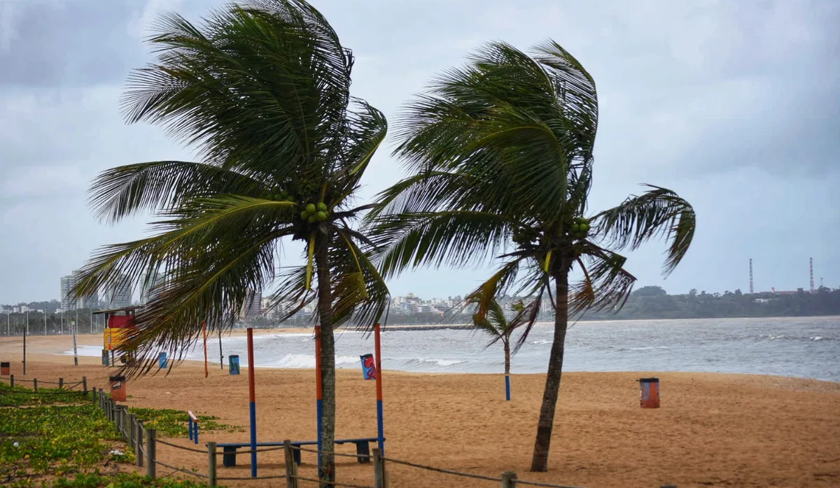 Cidade do ES em alerta para vendaval com ventos de até 60 km/h; saiba qual