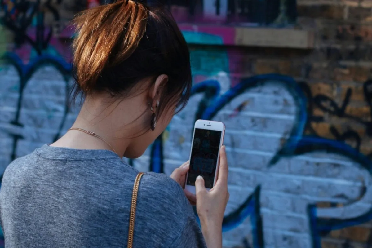 C’est officiel : les smartphones sont interdits dans les lycées dès la rentrée