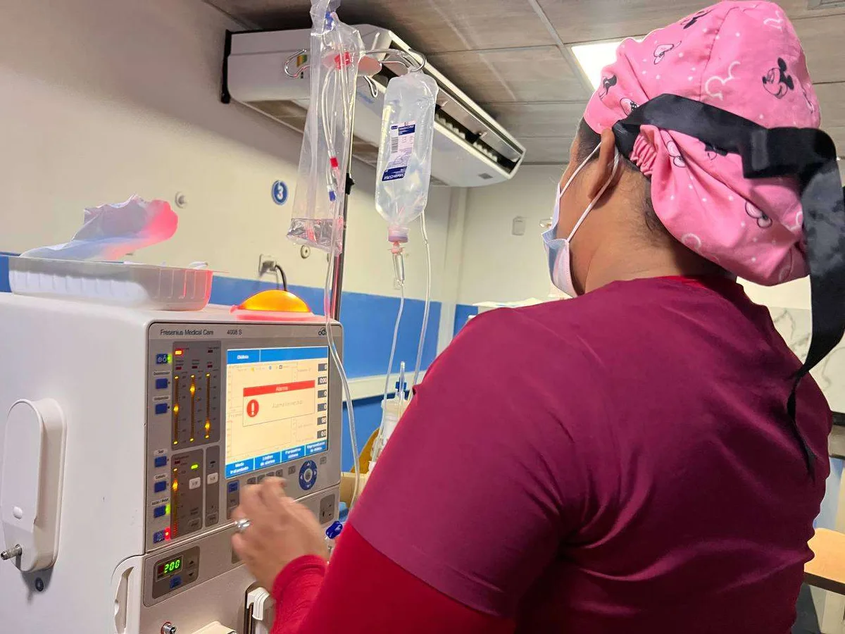 Incorporan dos nuevas máquinas de diálisis al hospital de Cumaná