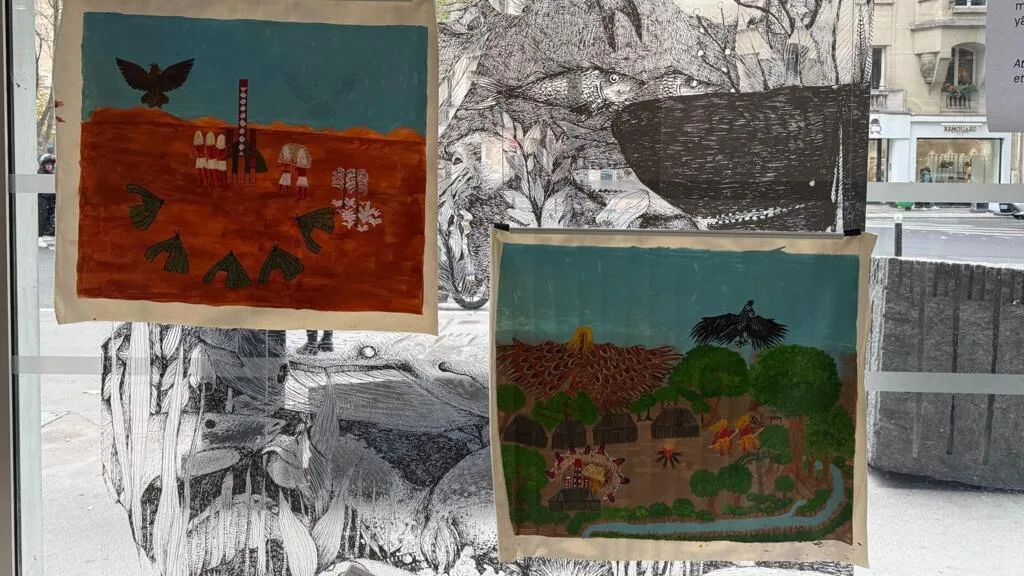 Exposição em Paris propõe outro olhar sobre imagens e arte produzidas pelos povos indígenas