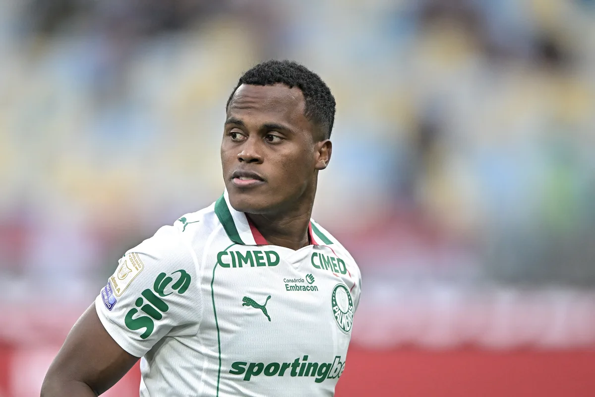 Fluminense reencontra Arias com Maracanã lotado e ambiente quente: "Cada escolha, uma renúncia"