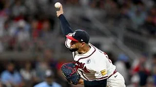 MLB: Robert Suárez prepara su regreso en Triple A