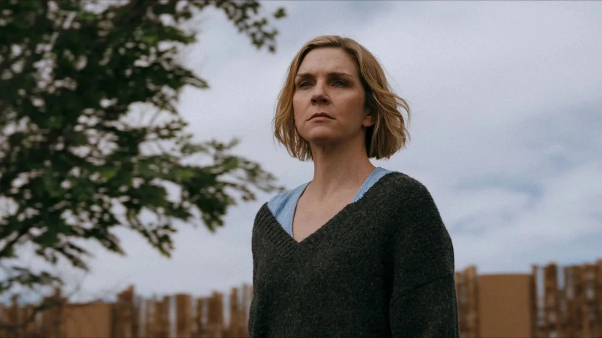 Rhea Seehorn vinga fãs de Better Call Saul com vitória no Emmy