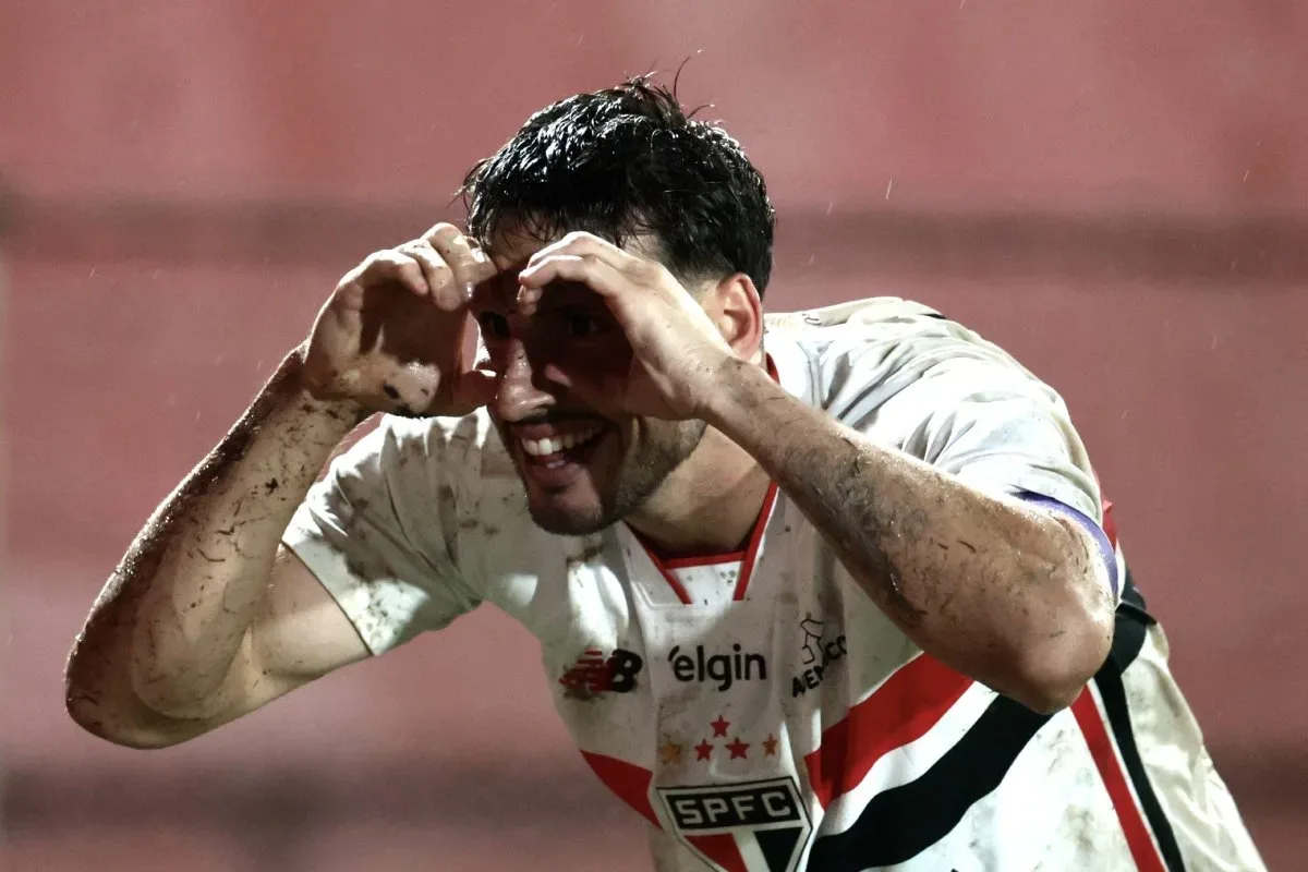 São Paulo renova contrato de Calleri até 2028; acordo pode ser ampliado por mais um ano