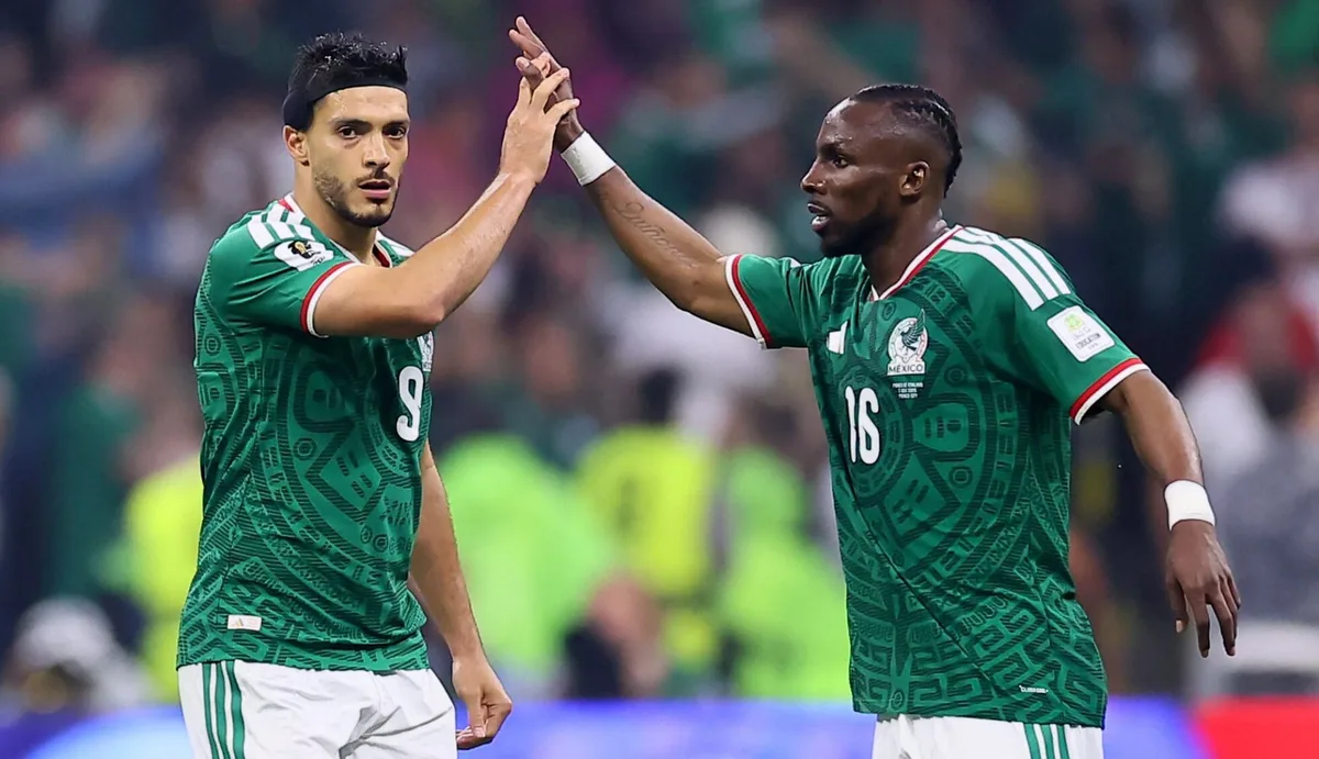 Se encienden las alarmas en la Selección Mexicana: Julián Quiñones y Raúl Jiménez podrían causar baja en la próxima fecha FIFA
