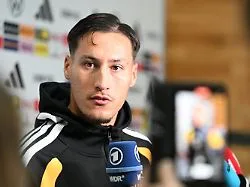 Schimmelbude, arbeitslos, DFB: Klopp staunt über Ebnoutalib: "Wo haben die den denn her?"