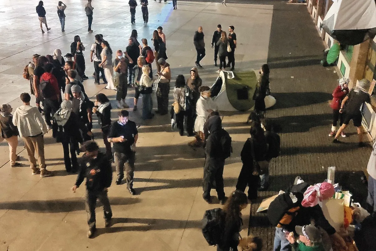 Desmobilização imediata no Porto: outros grupos apareceram, confrontos, segurança em causa