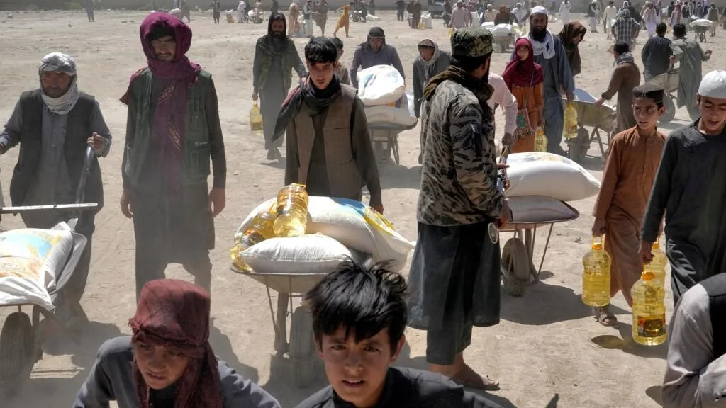 Crise alimentaire en Afghanistan: 700 camions d'aide humanitaire ont pu entrer dans le pays