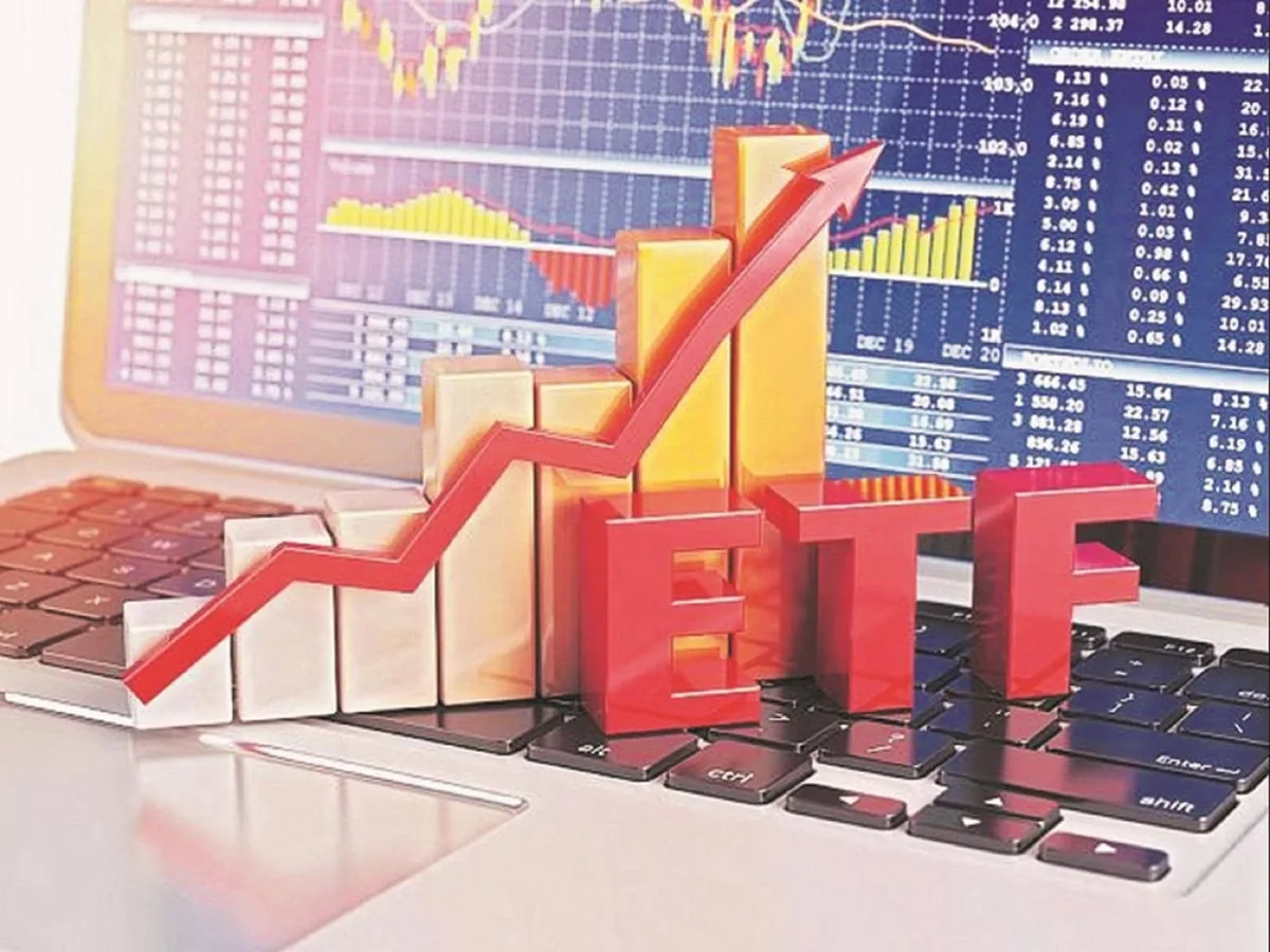 Investors should check the premium before buying an international ETF