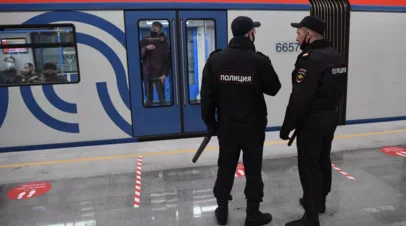 В Москве мальчика сняли со сцепки вагонов на «Славянском бульваре»