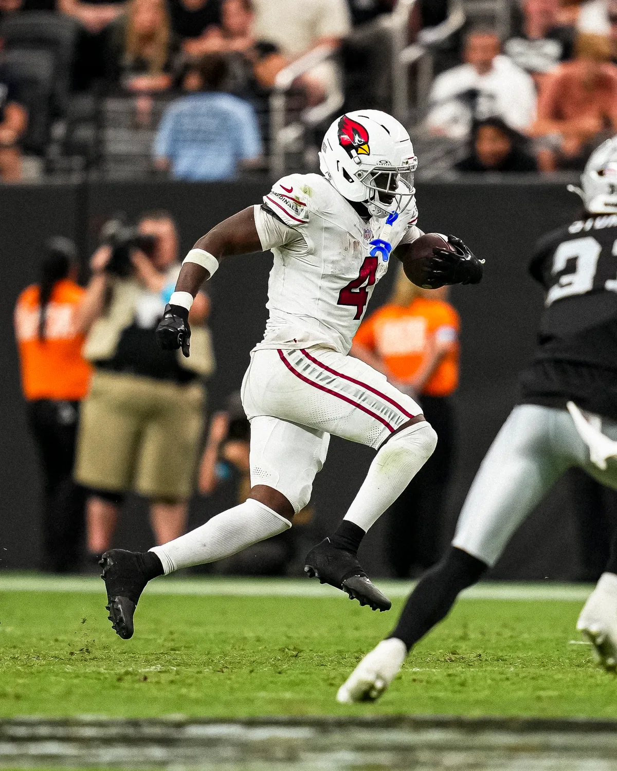 NFL: Calouro dos Cardinals ofusca Mendoza em jogo quente de estreias na pré-temporada; resultados