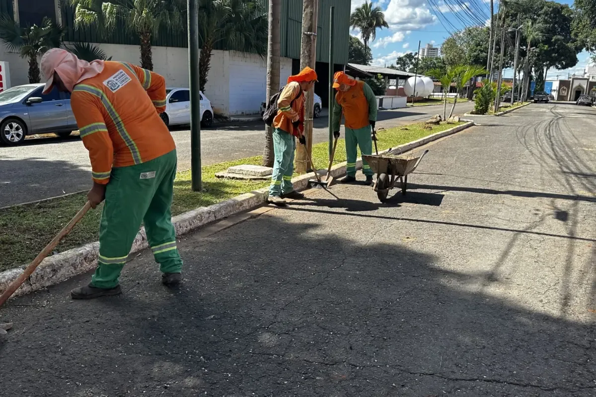 Comurg prorroga ata de R$ 6,4 milhões para fornecimento de sacos de lixo