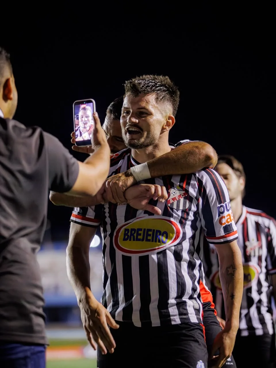 Matheus Lagoa destaca trabalho do elenco após reação do Anápolis na Série C
