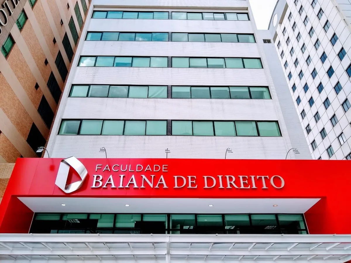 Direito é o curso presencial mais buscado: veja como a Baiana prepara você