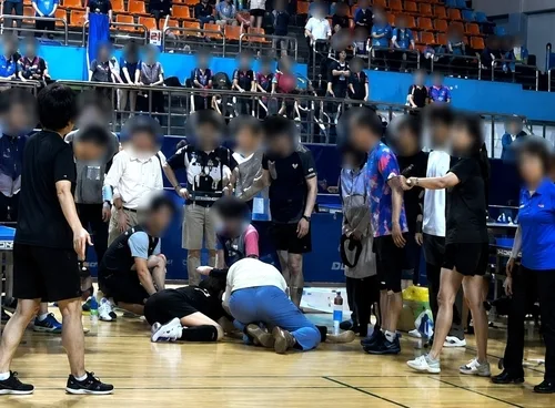 탁구대회에서 심정지 온 50대…시민·비번 소방관이 구해