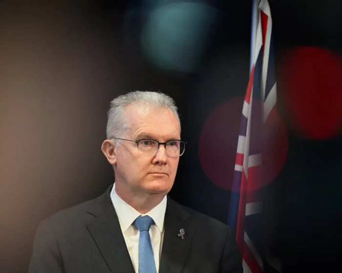 Labor unveils long-awaited plans to trim immigration, targeting students’ families and visa overstayers