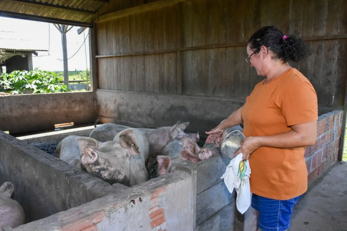 Deracre acompanha mudanças na vida de moradores em ramais de Rodrigues Alves