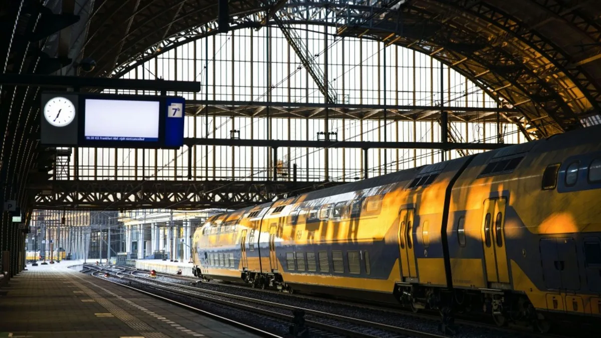 Mutmaßliche Sabotage: Zugverkehr in weiten Teilen der Niederlande lahmgelegt