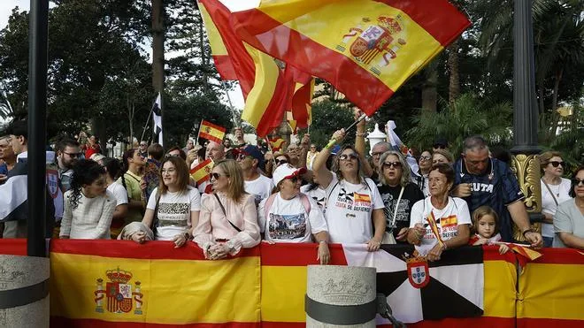 Visita de los Reyes a Ceuta y Melilla, en directo: última hora de la crisis migratoria y reacciones