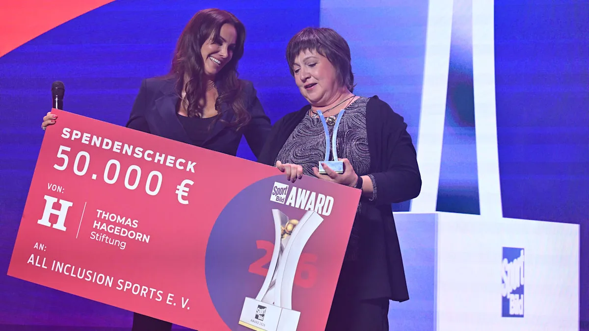 Emotionaler Moment! - Die stolzeste Mama des Abends