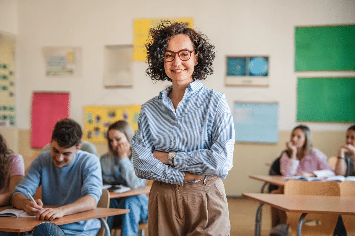 Dia do Professor: conheça direitos importantes da profissão