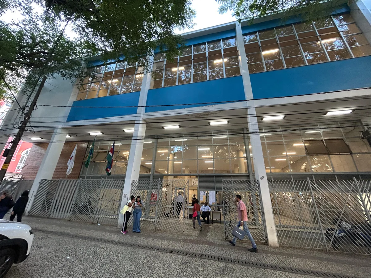 Com mandado em aberto, homem vai ao Fórum depor e acaba preso em Juiz de Fora
