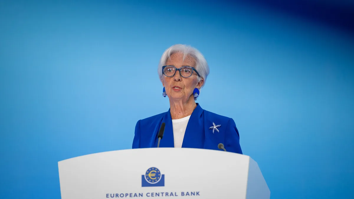 Lagarde na liderança do Fórum Económico Mundial? Hipótese continua em cima da mesa