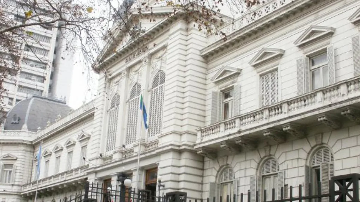 La Suprema Corte bonaerense deberá decidir si revisa la anulación de una condena por abuso sexual contra dos hermanas