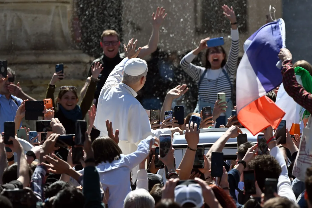 EXCLUSIF - 21 % des Français veulent voir le pape Léon XIV, les raisons de cet engouement