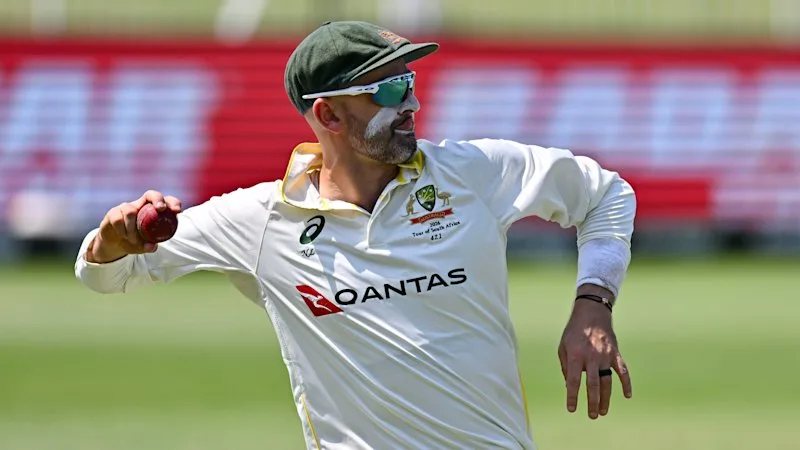Australia vs South Africa LIVE: Boland wins selection battle over Lyon as Australia win the toss and bowl in Gqeberha