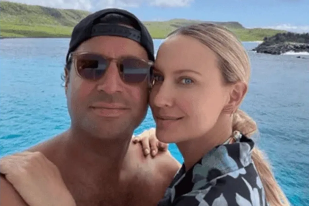 Un helicóptero turístico se estrelló en una zona remota de Kenia: murió el jefe de inteligencia de Ecuador y su esposa