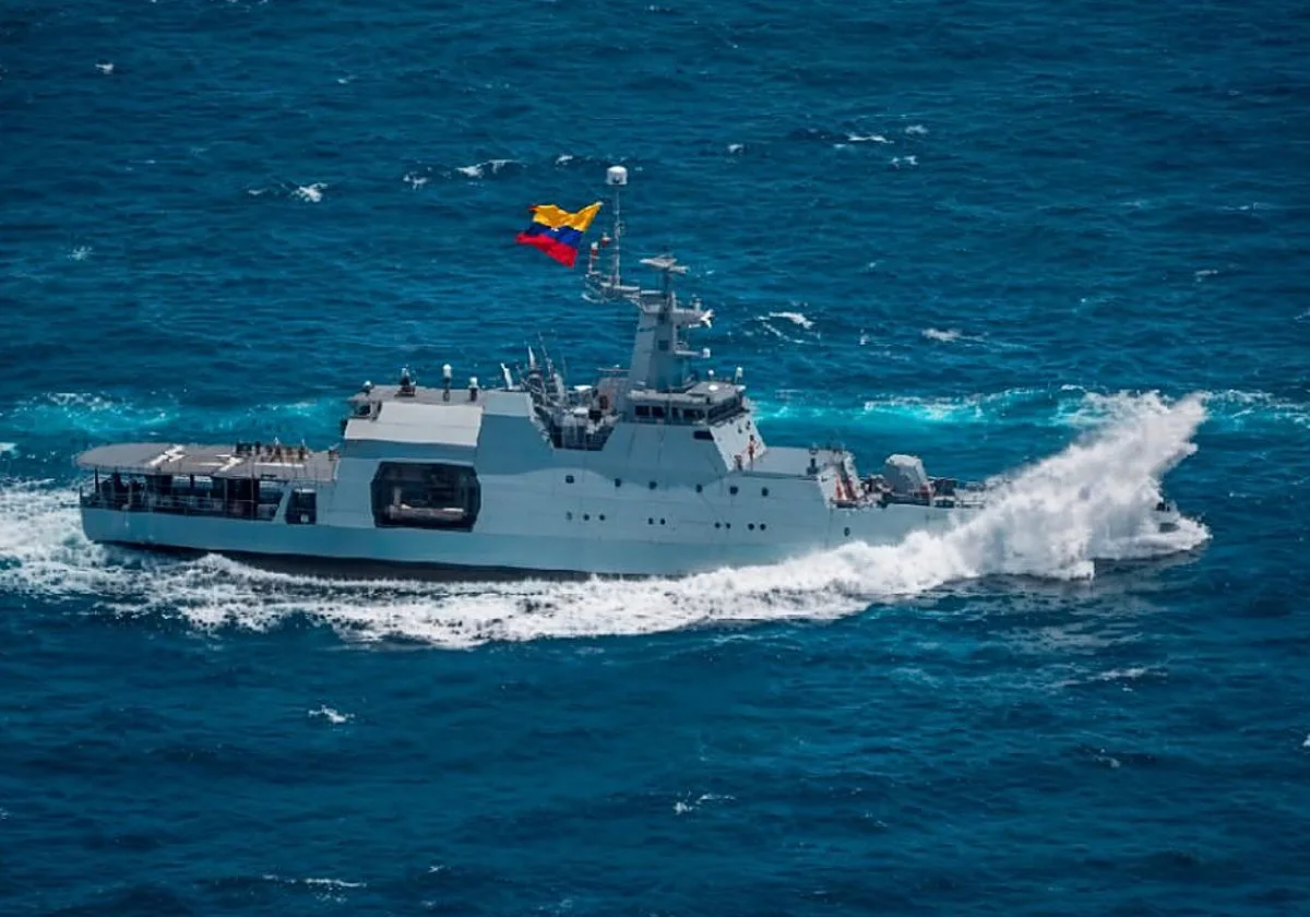De la Espriella quiere reconvertir barcos de la Armada colombiana en prisiones para aislar narcos peligrosos en alta mar