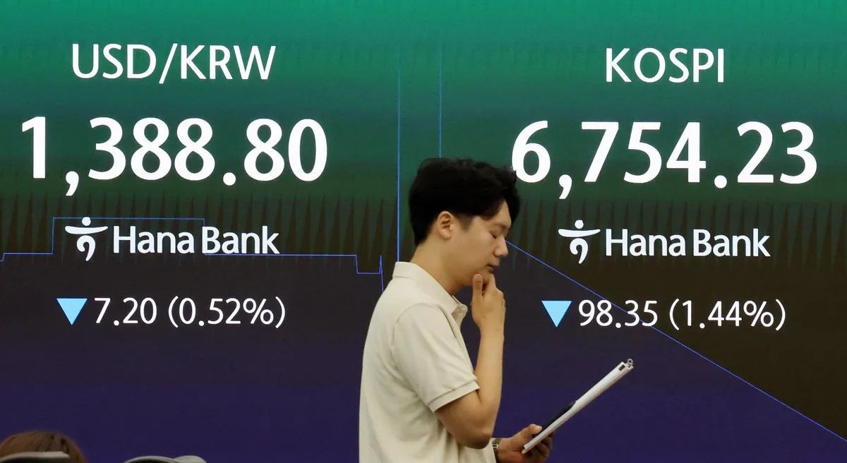 외국인 지난달 국내 주식 32조 팔았다…7개월째 ‘셀 코리아’