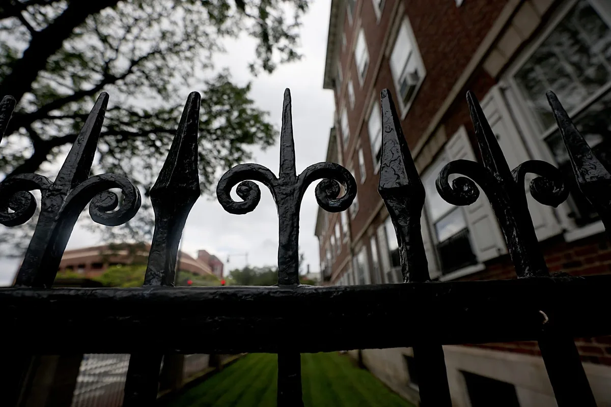 2% of donors supply 89% of college giving — something is going to give