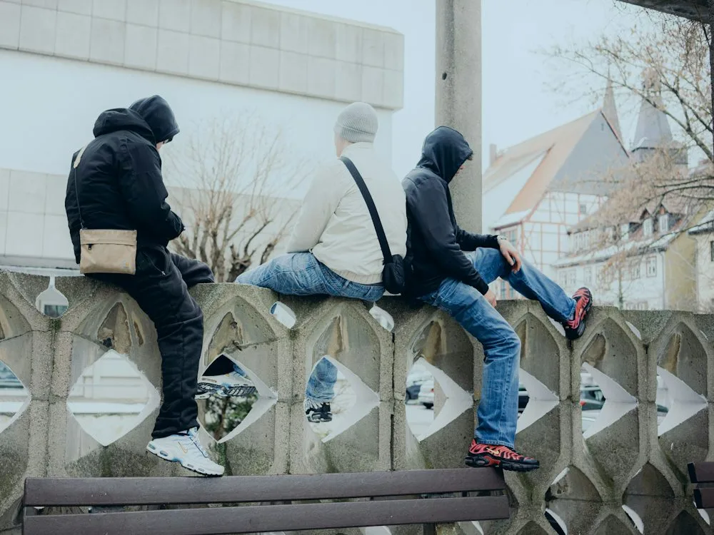 Jungs: Sie fühlen nichts. Sie fühlen alles.