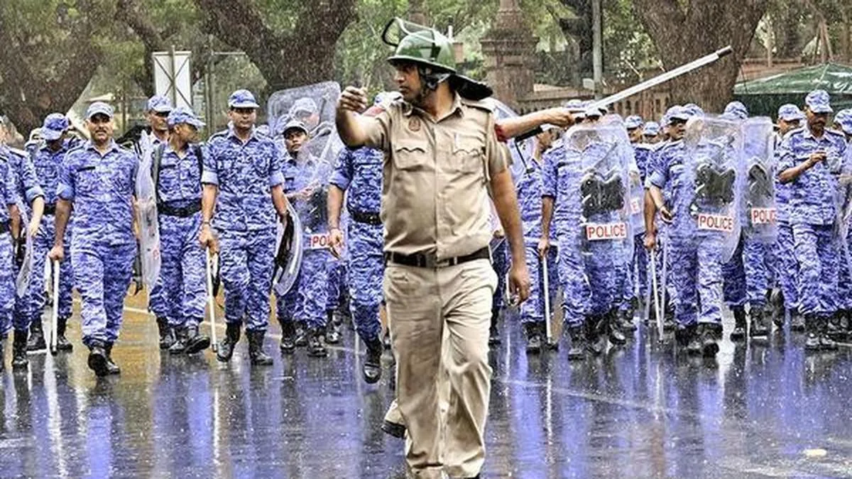 Supreme Court seeks suggestions on ambit of high-powered committee to investigate police excesses during NEET protests | LIVE