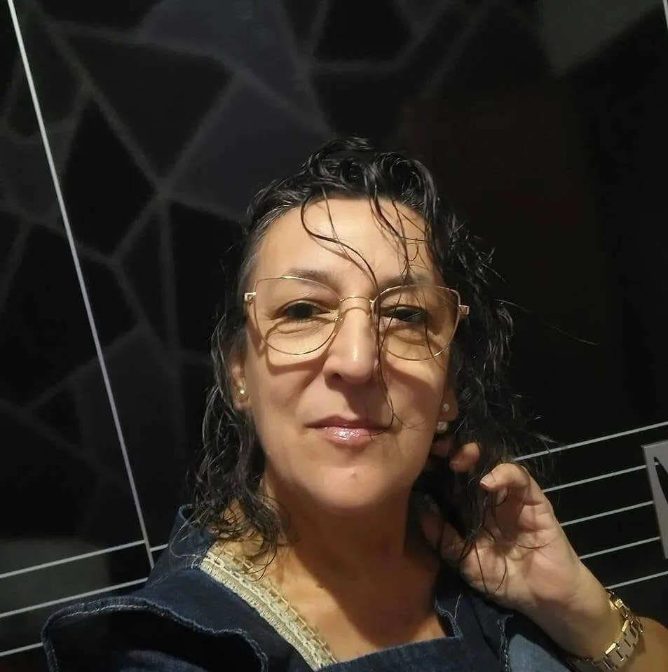 Vítima de feminicídio havia pedido que vizinhos avisassem se irmão aparecesse