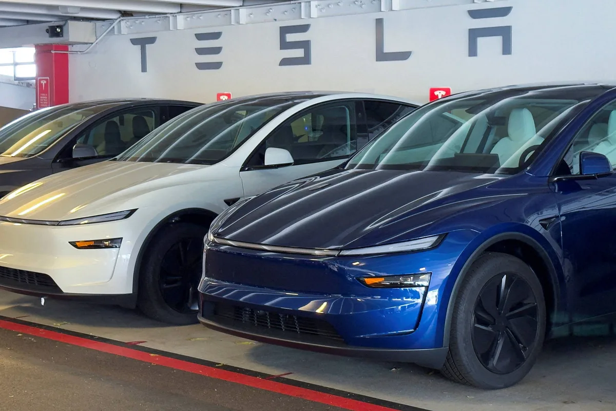 Onze montadoras anunciam maior recall da China com mais de 4 milhões de carros elétricos