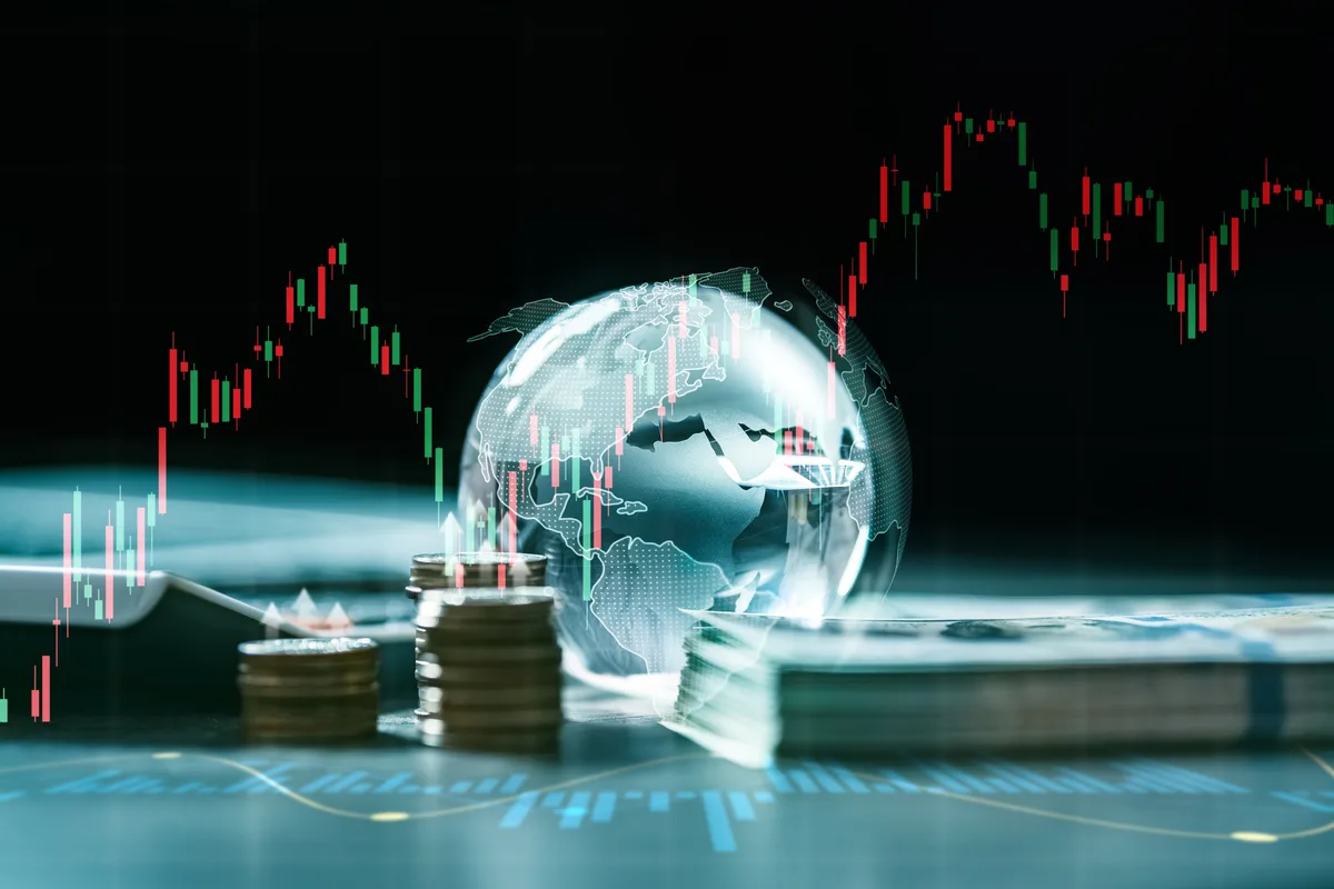 Por qué la economía mundial sigue resistiendo pesar de todo