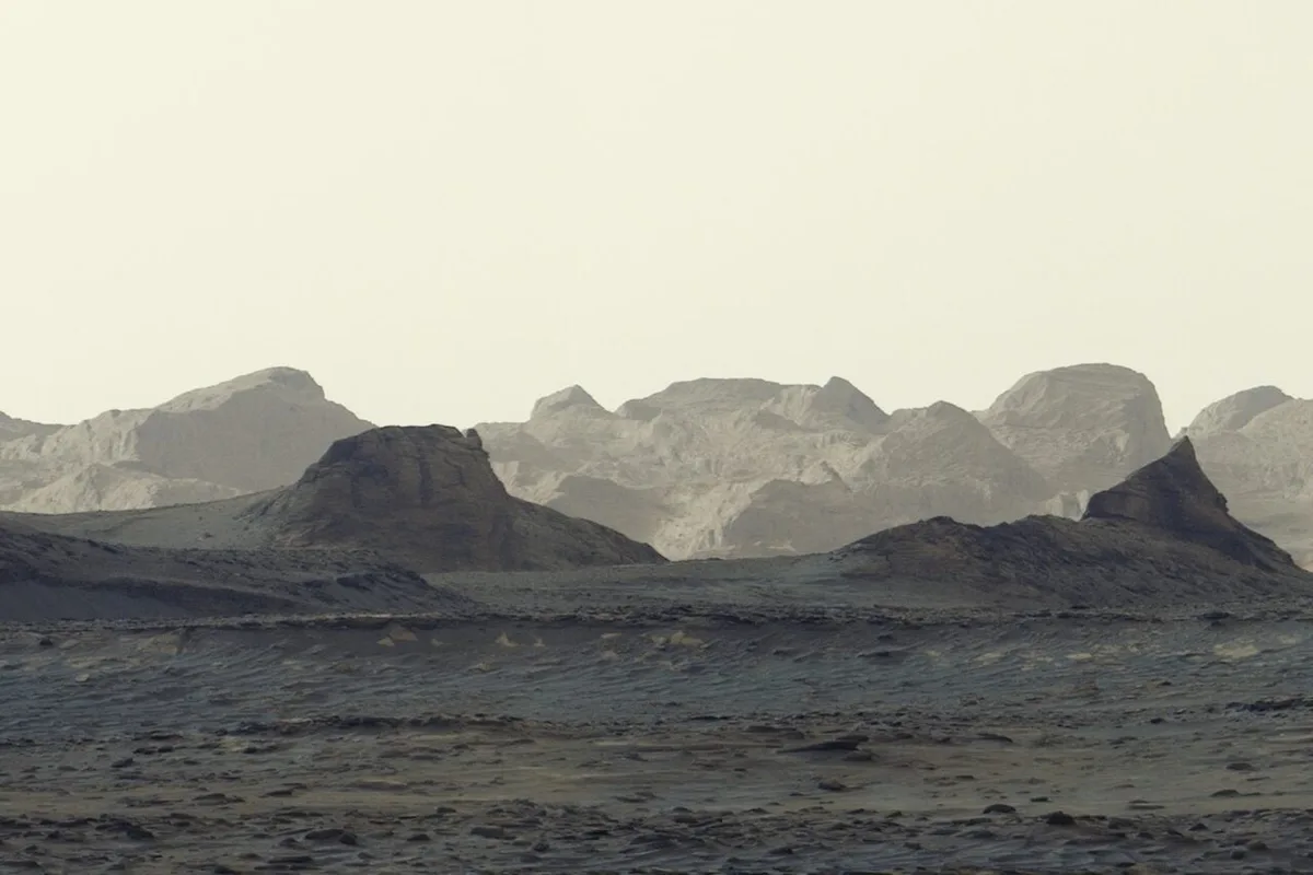 A Rare Image of Mars at Dawn Reveals the Beauty of Its Ancient Cliffs