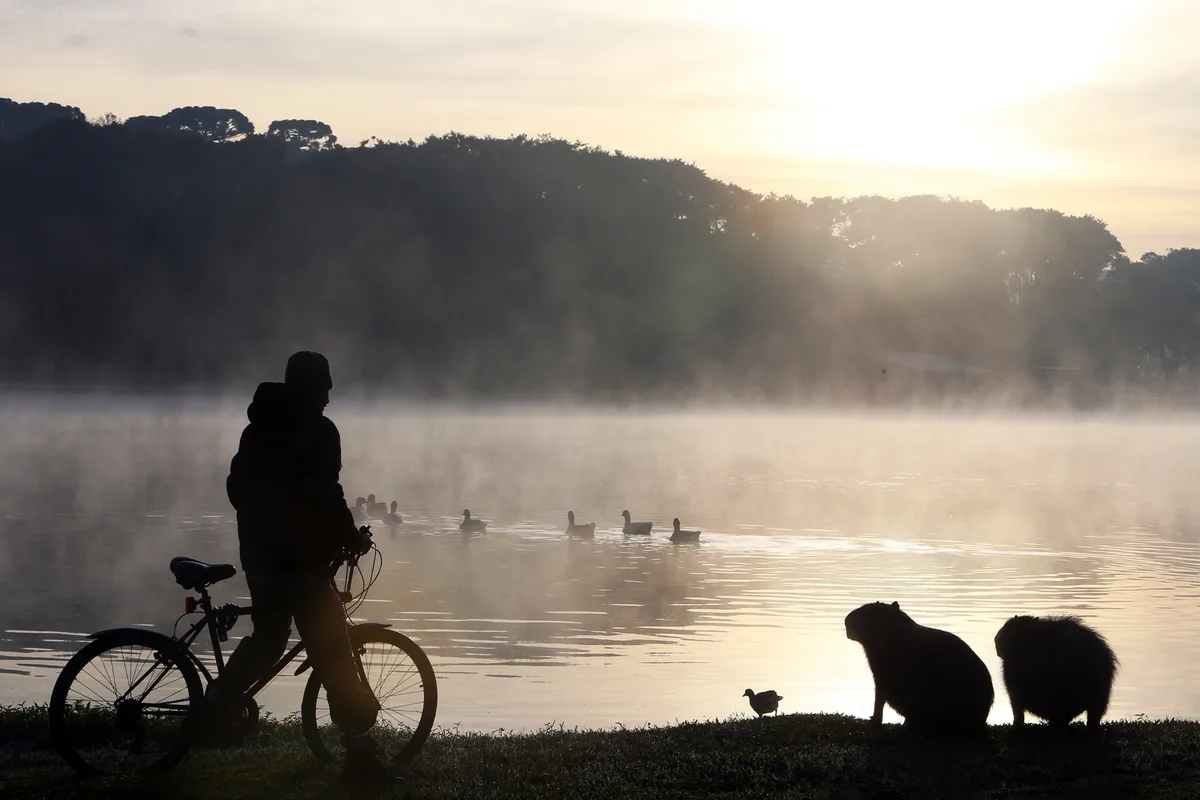 Paraná tem queda de temperatura e mínima invertida após período de veranico