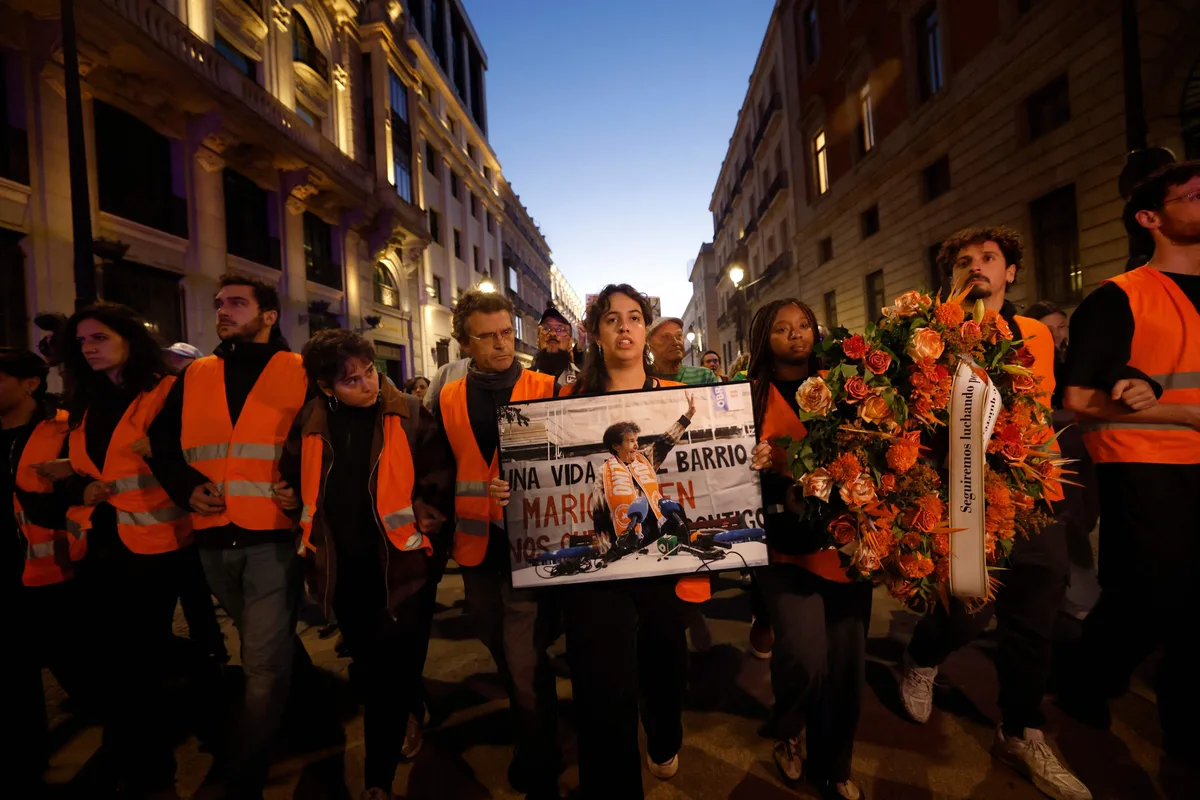 La muerte de Maricarmen desata una feroz batalla política en España entre acusaciones de desprecio y oportunismo
