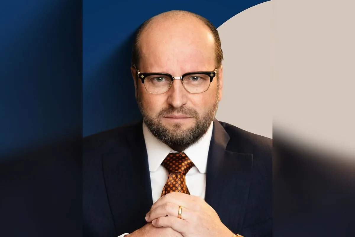 Nelson Wilians se afasta de escritório de advocacia após ação da PF